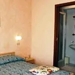 Hotel Elena